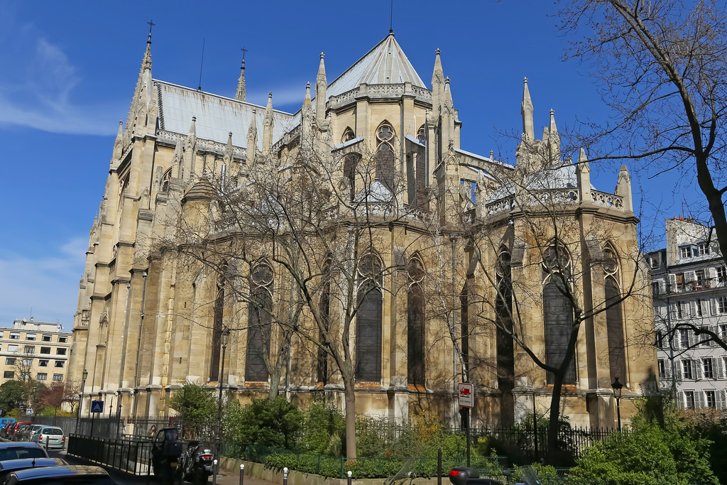 Paris – Veillées de prières pour les responsables politiques à la basilique Sainte Clotilde