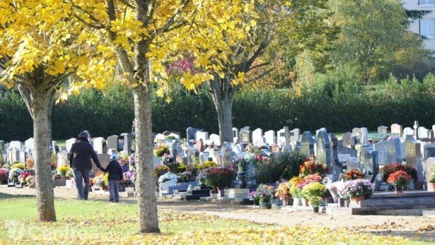 Hommage aux morts isolés à Rouen (76) le 1er novembre