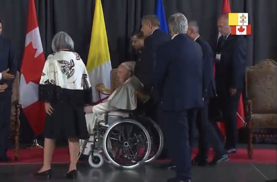 Canada : accueil officiel du Pape à Edmonton