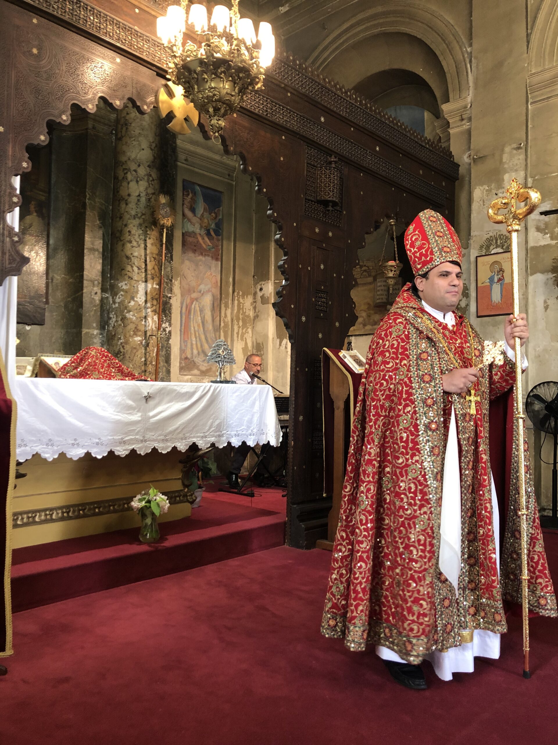 France : première célébration à Paris de Mgr Élie Wardé comme évêque