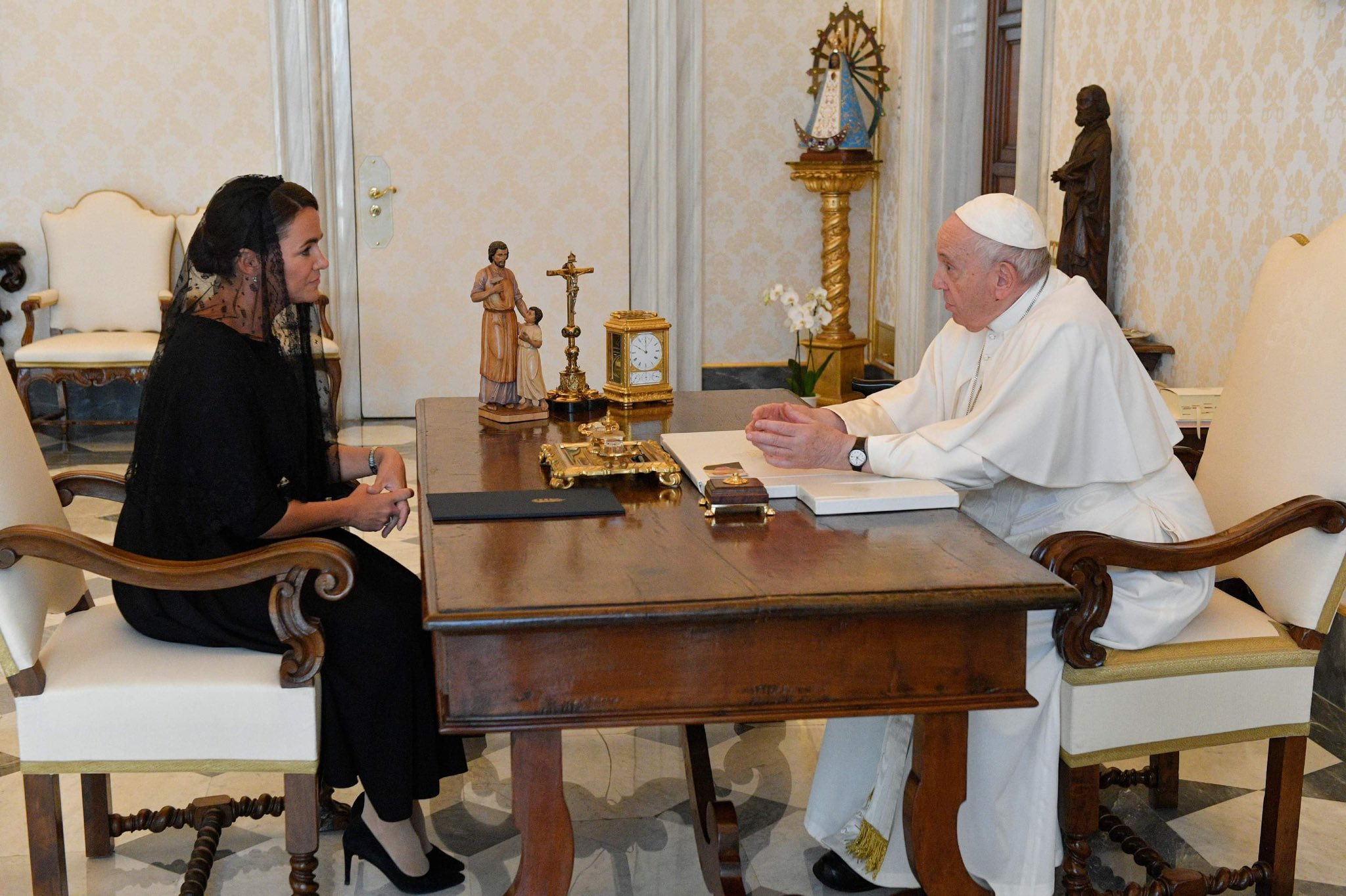 Rome : le Pape reçoit Katalin Novák la nouvelle présidente hongroise