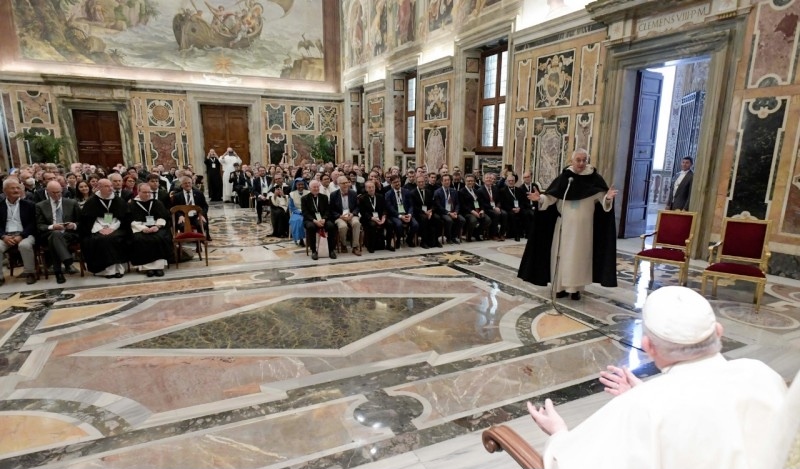 Le Pape salue les participants du Congrès thomiste international